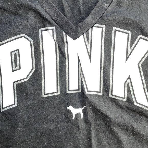 🎉HP 9-21💕 PINK V Neck Tee 🖤 - Picture 5 of 5
